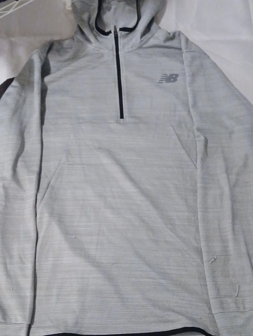 New Balance Men’s Heather Light Gray Hooded Half-Zip Pullover